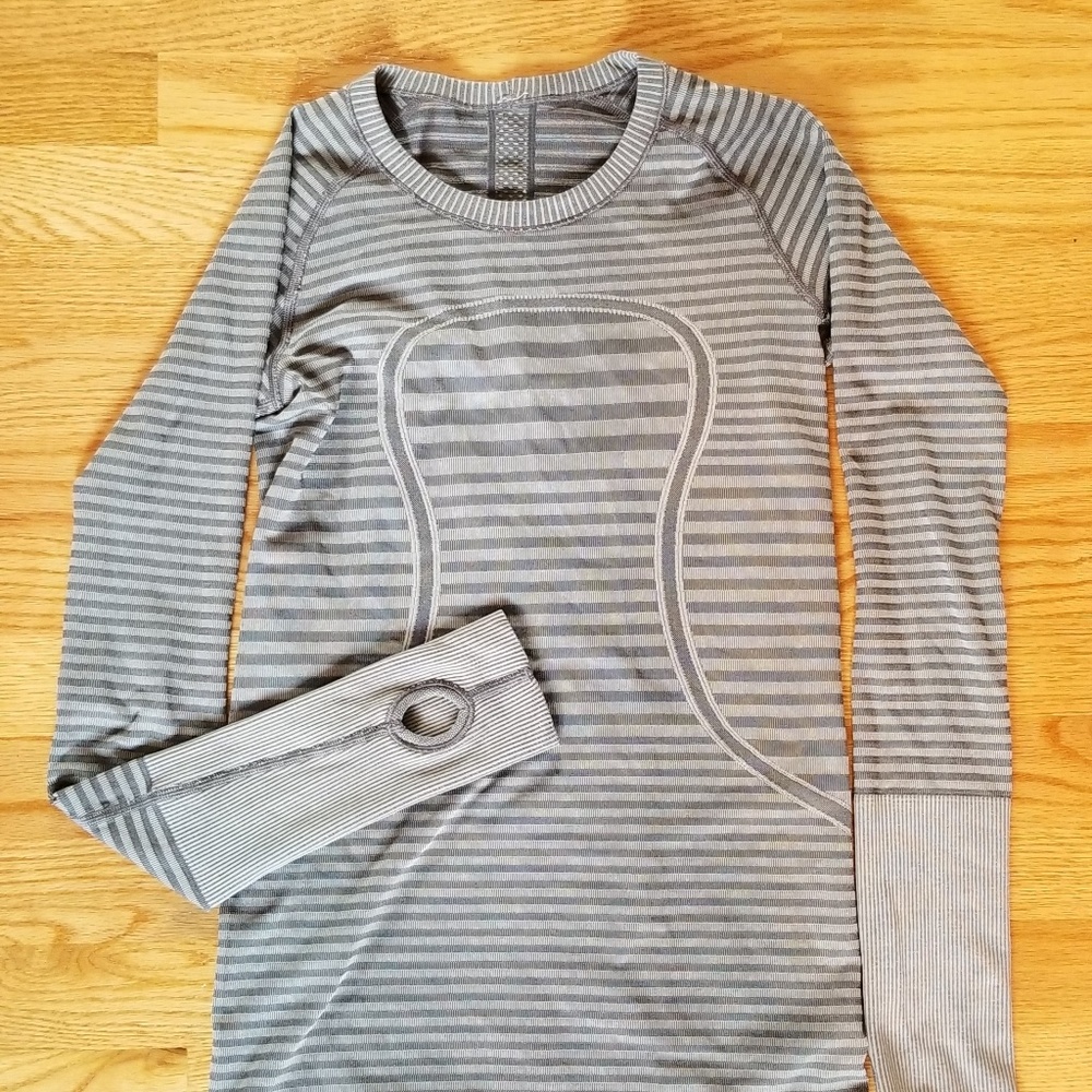 Lululemon Swiftly Tech Long Sleeve Top